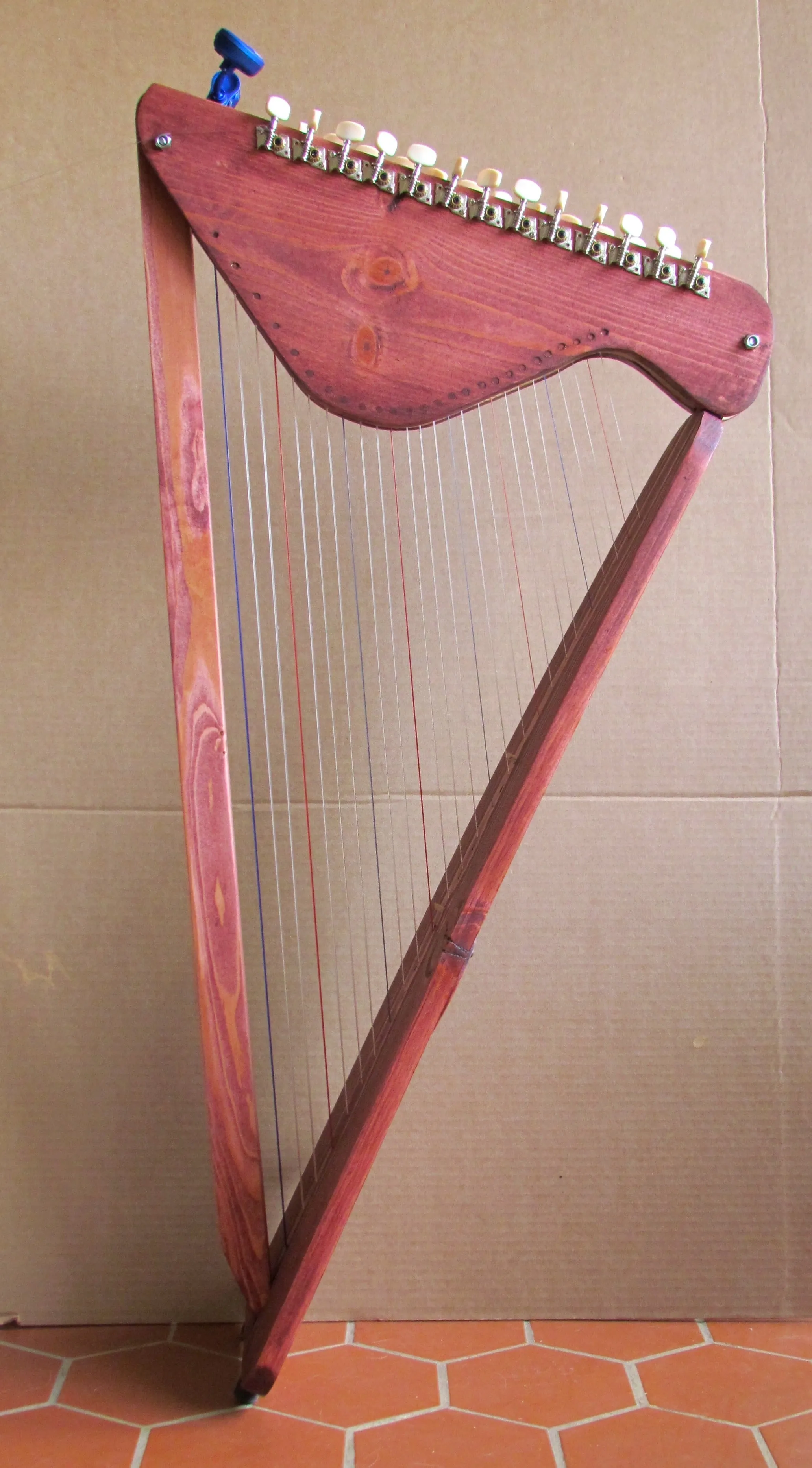 Kit - Kovac Experimental Harp - The Basic Pine Harp, 26 Strings (No Wood)
